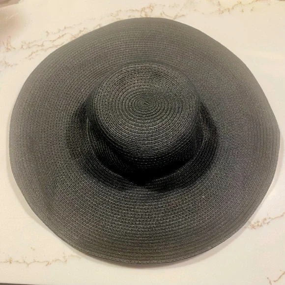 J. Crew | Accessories | J Crew Floppy Black Summer Straw Hat  display picture 1